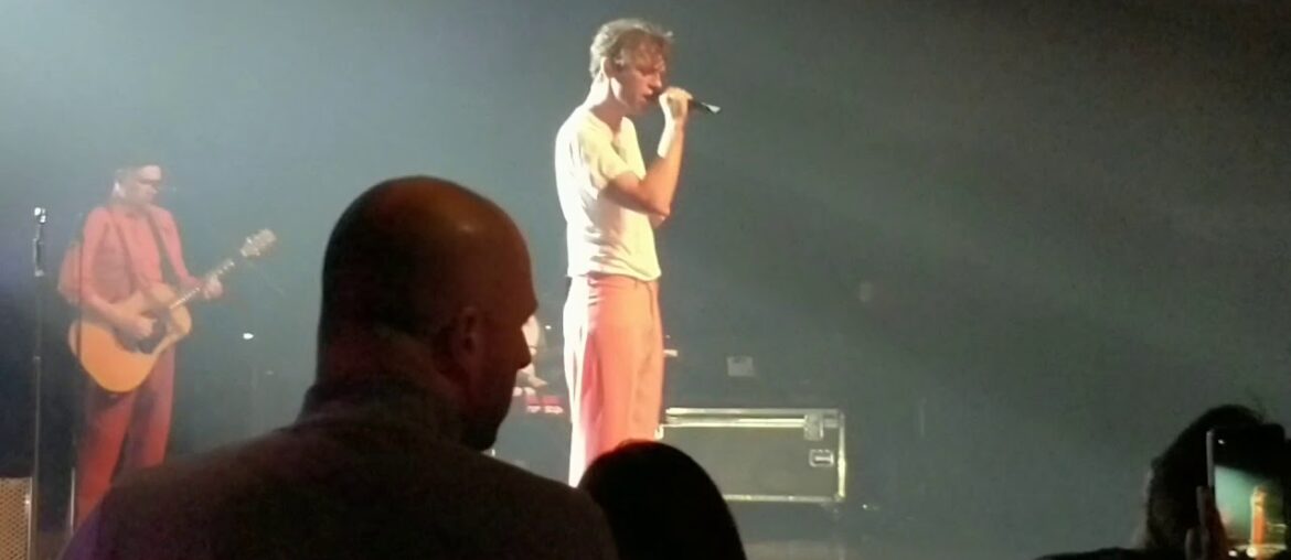 MIKA REVELATION TOUR - Tours, France