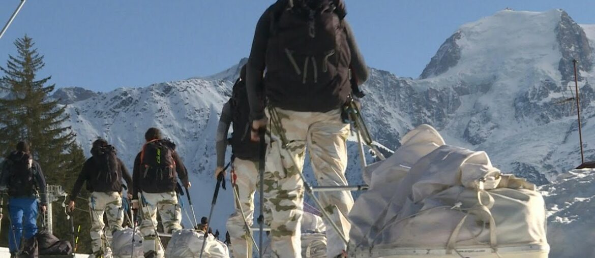 Elite team from French army train in Alps ahead of Greenland trek | AFP