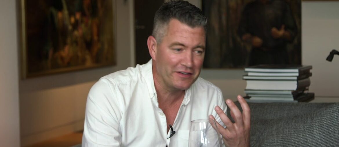 Popsy and JJ – Choosing our wines Popsy and JJ - Choosing our wines