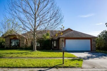 2727 Kingdom Avenue Melbourne, FL | ColdwellBankerHomes.com