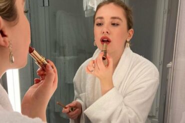 PARIS VLOG | WINE, SHOPPING, GRWM