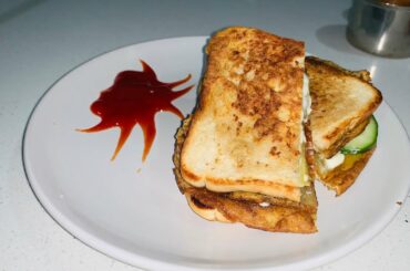 Bread Omelette | How To Make Bread Omelette | Easy Recipe