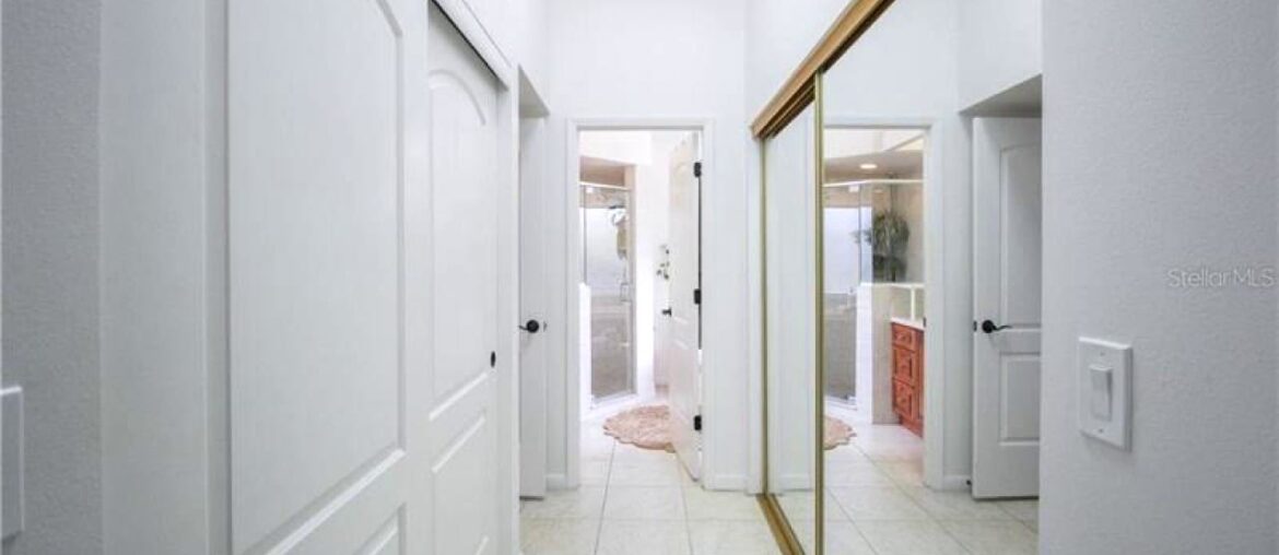 Homes for sale - 5621 WELLINGTON CT, PALM HARBOR, FL 34685