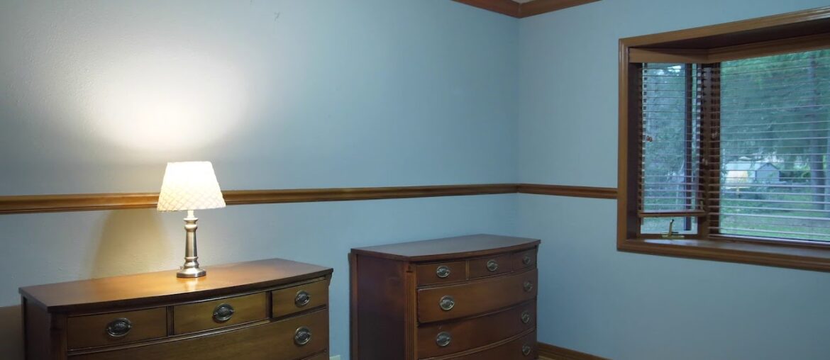 Is this 3 bedroom, 1.5 bath home a perfect fit for you?