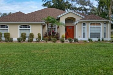 5064 GREYLOCK COURT, SANFORD, FL Presented by Gitta Sells Team.