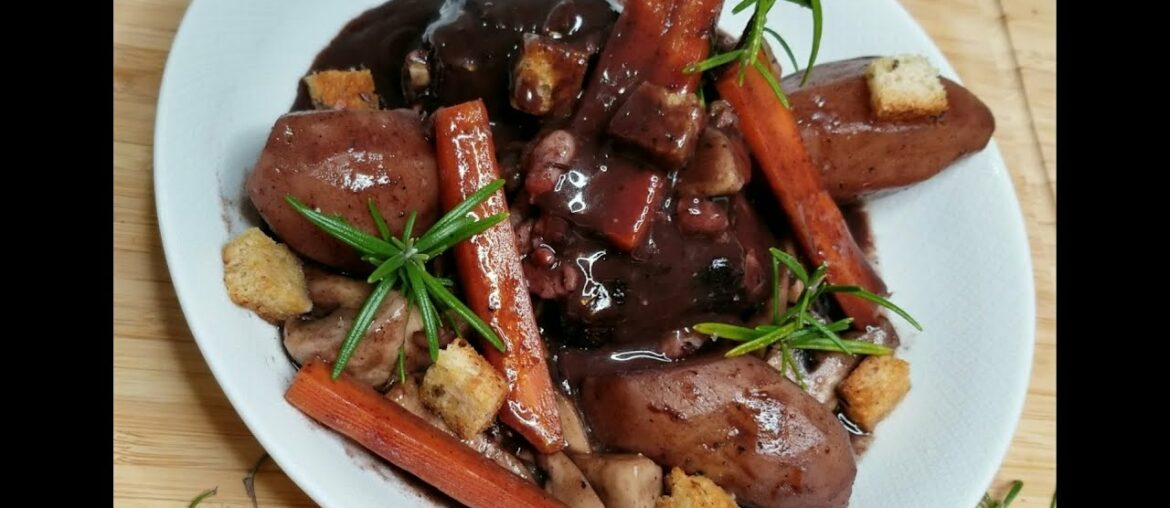 How To Make Authentic French Coq Au Vin (Rooster with Wine) How To Make Authentic French Coq Au Vin (Rooster with Wine)