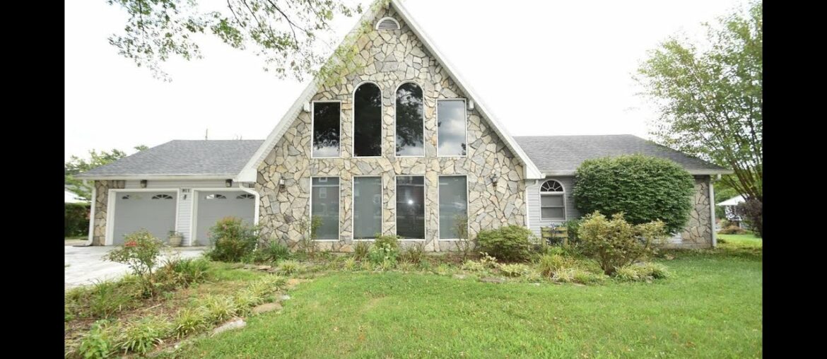 911 Tierra Linda Drive, Frankfort, KY, 40601 Tour – $200,000 911 Tierra Linda Drive, Frankfort, KY, 40601 Tour - $200,000