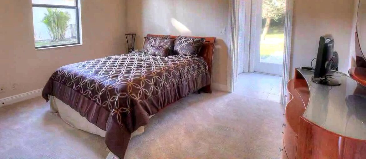 Homes for sale - 10602 Versailles Boulevard, Wellington, FL 33449