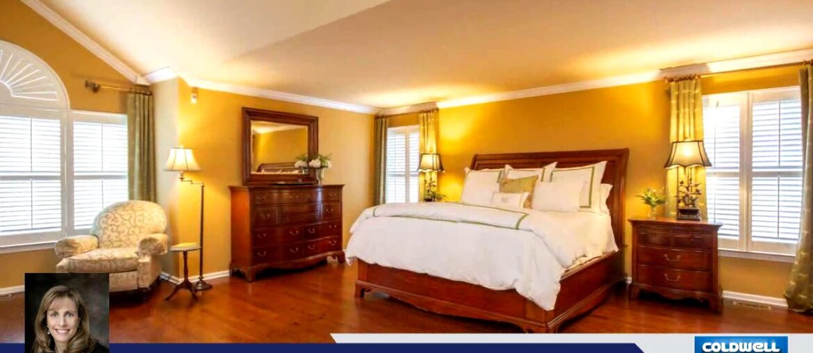 Residential for sale in WASHINGTON CROSSING, PA - 1644 THISTLEWOOD DR