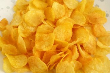 Potato Wafers | Crispy Potato Chips | Quick and Easy Aloo Chips Recipe | Aliza In The Kitchen