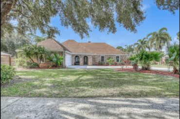 Homes for sale - 625 Manor Place, West Melbourne, FL 32904