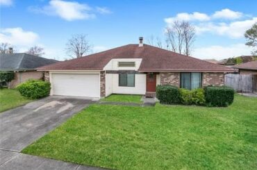 Video tour of Property at 1616 CELTIC Drive, Marrero, LA 70072