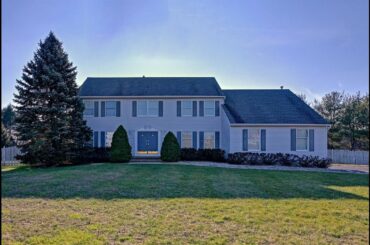 Residential for sale - 21 Yellow Brook Road, Holmdel, NJ 07733