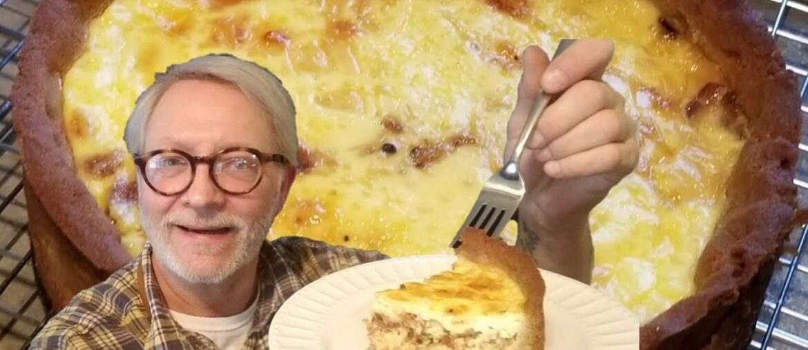 KETO QUICHE LORRAINE! A FRENCH CLASSIC LOW CARB LCHF with MACROS KETO QUICHE LORRAINE! A FRENCH CLASSIC LOW CARB LCHF with MACROS