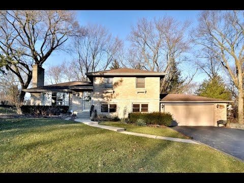 Video tour of Residential at 22W784 Tamarack Drive, Glen Ellyn, IL 60137 Video tour of Residential at 22W784 Tamarack Drive, Glen Ellyn, IL 60137