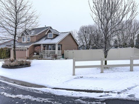 725 S Saint Charles Rd, Spokane Valley, WA, 99037 725 S Saint Charles Rd, Spokane Valley, WA, 99037