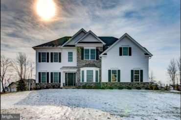 Residential at 20 Tiffany Drive, Flemington, NJ 08822 - For sale