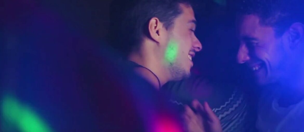 Wine, pool, holiday and boys. | GAY MOVIE | Taekwondo (2016)