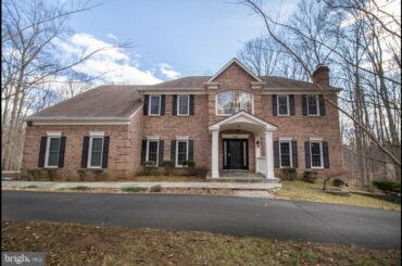 Residential at 7905 CLIFTON HUNT CT, CLIFTON, VA 20124 - For sale