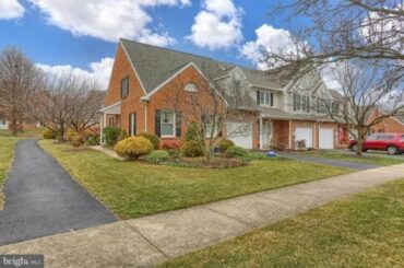 323 Huntington Drive Mountville, PA 17554 - Home for sale