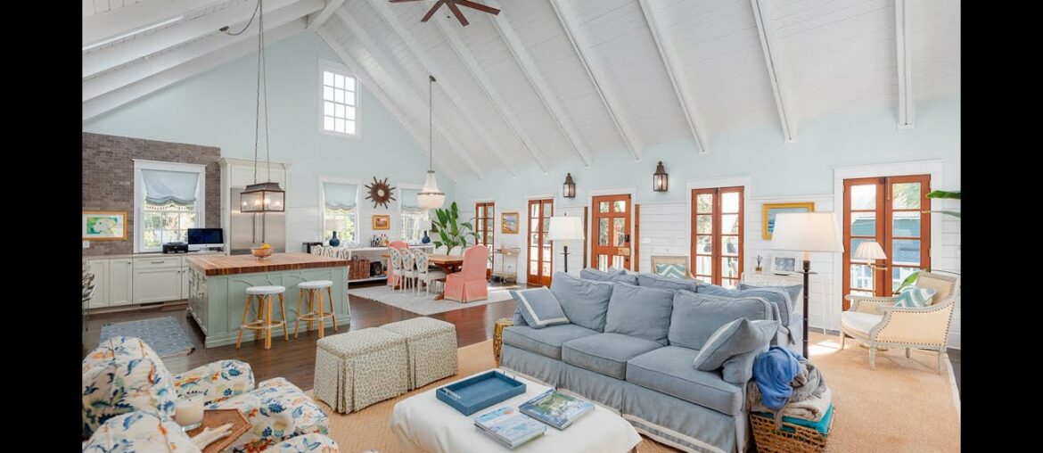 Charleston Real Estate: 207 Pitt Street, Mt. Pleasant, SC 29464 Charleston Real Estate: 207 Pitt Street, Mt. Pleasant, SC 29464