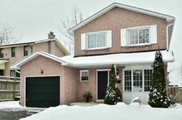 744 Down Cres, Oshawa - Open House Video Tour