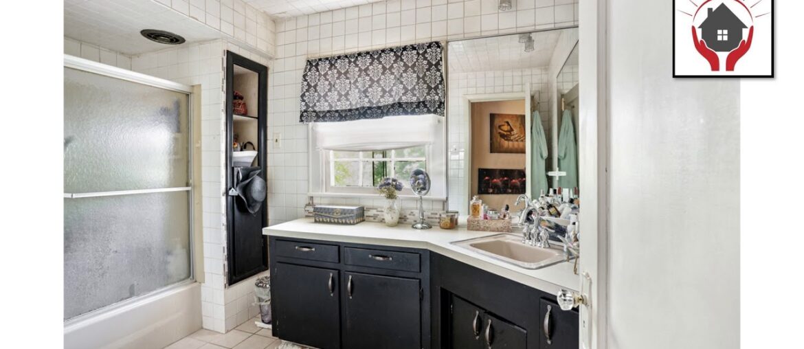 205 E Hazelcroft Ave, New Castle, PA 16105 205 E Hazelcroft Ave, New Castle, PA 16105