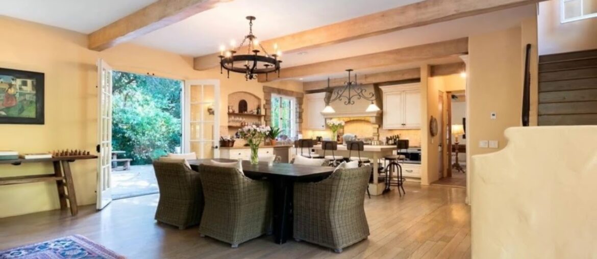 FRENCH COUNTRY ARCHITECTURAL