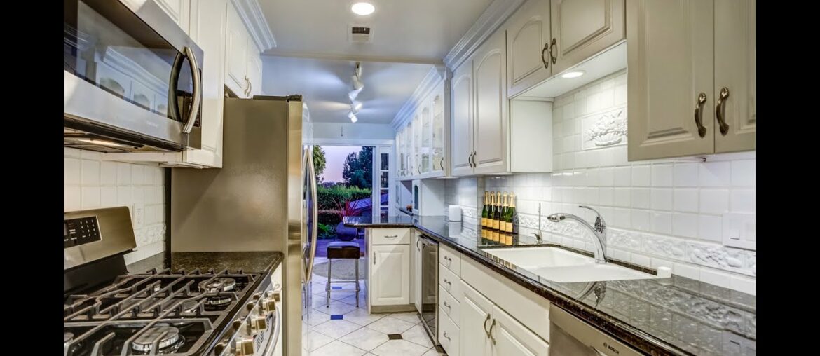 Heart of Hillcrest Retreat | 351 W Robinson Ave, San Diego, CA 92103 Heart of Hillcrest Retreat | 351 W Robinson Ave, San Diego, CA 92103