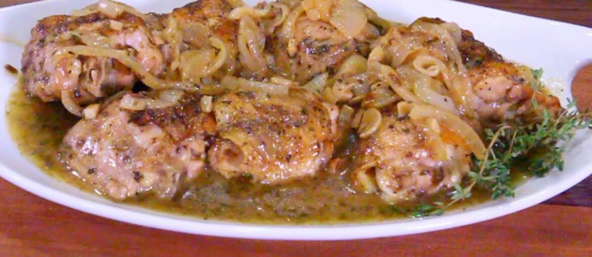 Chicken Thighs in a Creamy Wine Sauce Chicken Thighs in a Creamy Wine Sauce