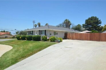 1355 W Cypress Avenue, Redlands, CA Presented by Kim Minton.