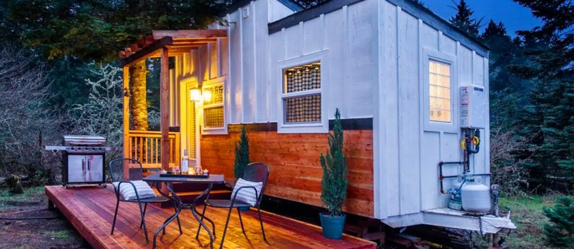 New, Stylish, and Cozy Wine Themed Tiny Home | Living Design For A Tiny House New, Stylish, and Cozy Wine Themed Tiny Home | Living Design For A Tiny House