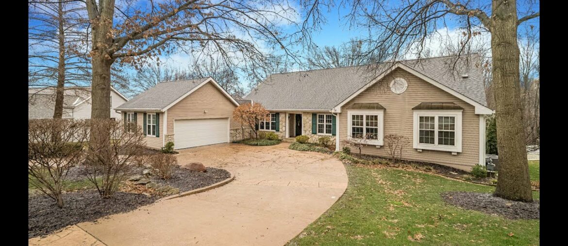 14714 Greenleaf Valley Drive Chesterfield, MO | CBGundaker.com 14714 Greenleaf Valley Drive Chesterfield, MO | CBGundaker.com