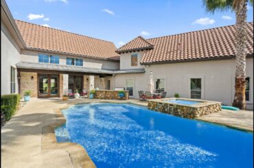 3 Dashwood Court, The Hills, TX 78738