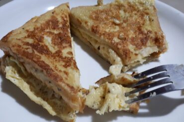 Omelette recipe | french toast omelette sandwich | quickly recipe | toast bread, eggs and cheese
