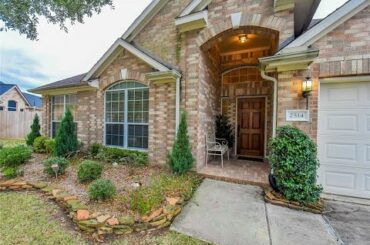 Residential at 2514 Cresent Hollow Court, Spring, TX 77388 - For sale