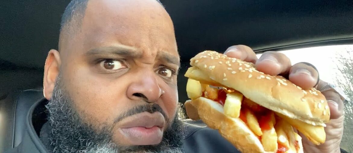 Burger King French Fry Sandwich Review | THIS IS TRENDING???