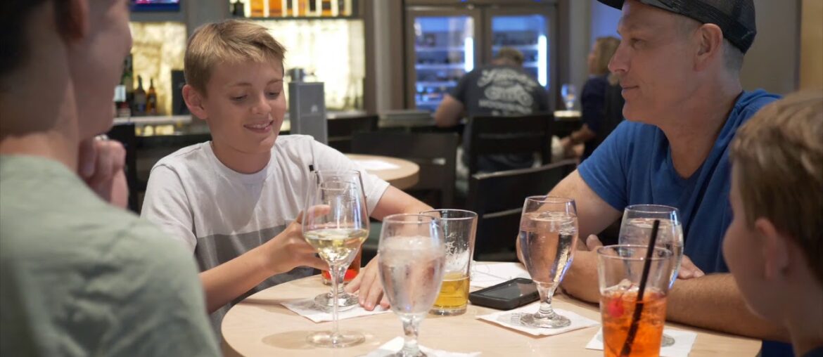 Little America Silver Pine Restaurant & Bar Little America Silver Pine Restaurant & Bar