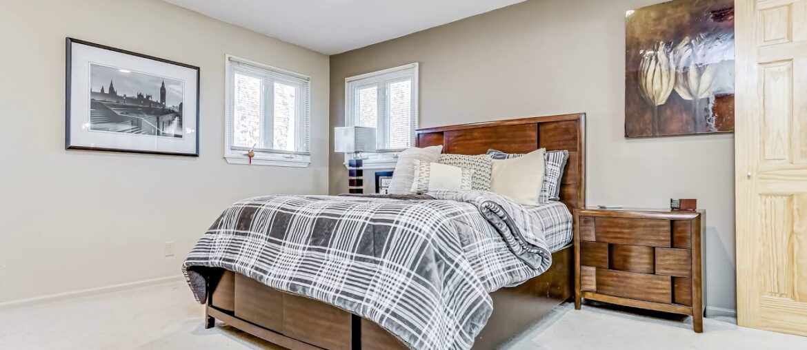 19 Garwood Rd in Fair Lawn - Home for Sale; Bergen County Real Estate presented by Nekije Rizvani