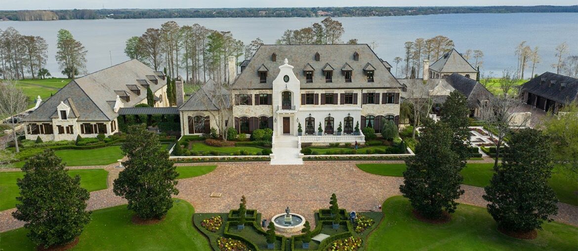 $17.5 Million Mansion of Co-Founder of Lazydays RV For Sale on Lake Thonotosassa Near Tampa