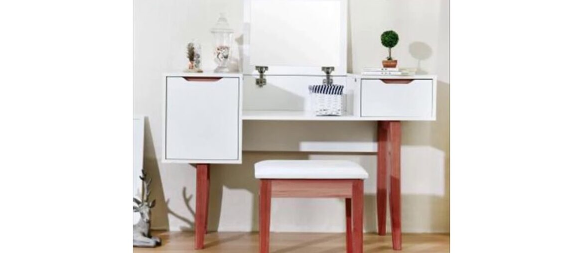 Best Dresser. Small family dresser and desk. The bedroom clamshell economical multifunctional table