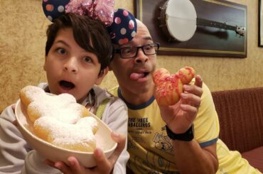 Trying ALL(most) the Beignets! Port Orleans French Quarter