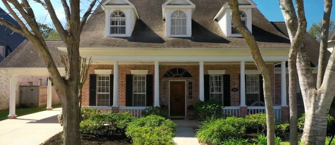 7526 Dawn Mist Ct, • Sugar Land, TX 77479 7526 Dawn Mist Ct, • Sugar Land, TX 77479