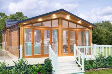 Absolutely Beautiful KINGFISHER LODGE Park Homes from Omar