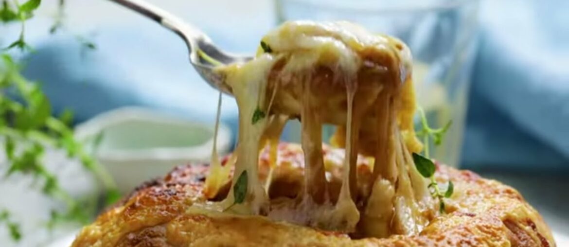 Fact: Soup Tastes Better in a Bread Bowl Fact: Soup Tastes Better in a Bread Bowl