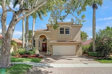 Video tour of Residential at 1051 NW 184th Ter, Pembroke Pines, FL 33029