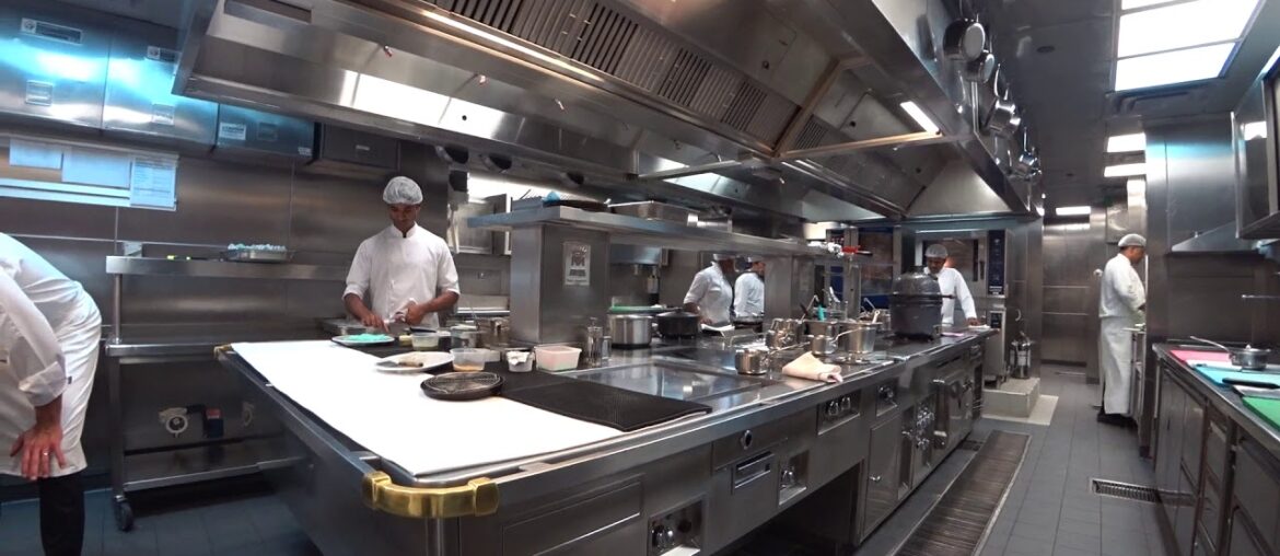Doha french restaurant Idam inside kitchen
