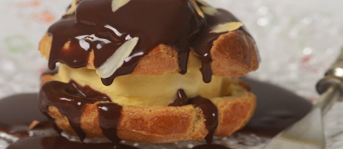 Profiteroles Recipe Demonstration - Joyofbaking.com