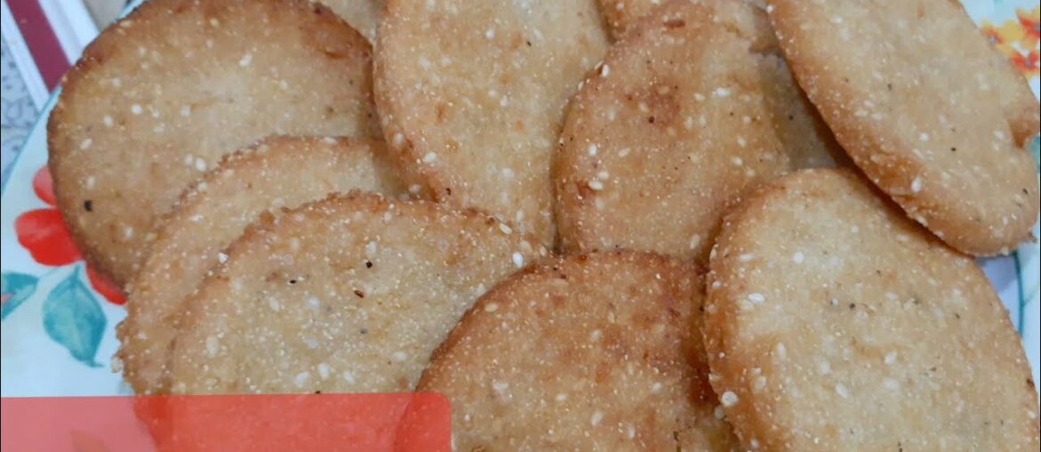 Meethi Tikiyan Recipe ||Koonday||How to make perfect meethi tikiyan at home|| Sweet mathri recipe