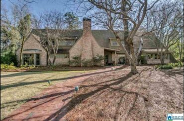 Homes for sale - 3039 WEATHERTON DR, MOUNTAIN BROOK, AL 35223